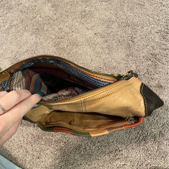 Brown Medium Purse - Picture 2 of 2